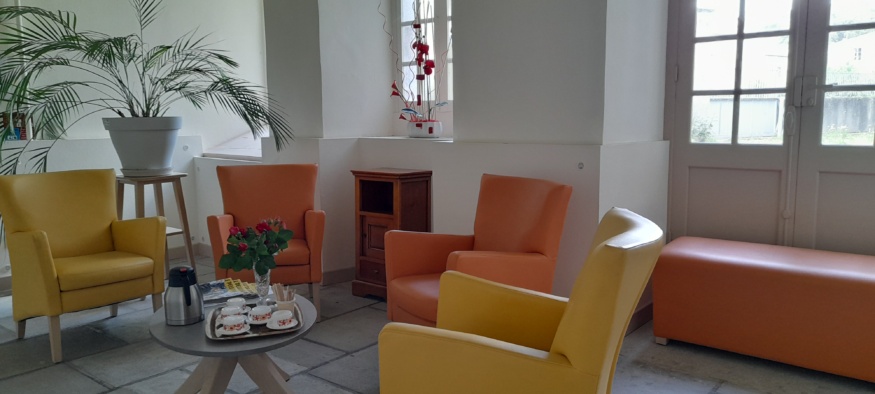 EHPAD Saint-Vincent de Paul Montolieu salon