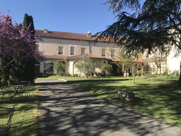 Extérieur EHPAD La Roseraie