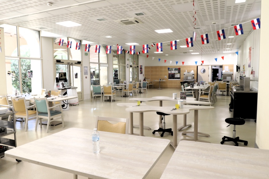 Salle à manger EHPAD La Roseraie